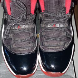 Jordan 11 Retro Low Bred ( Bred 11 Lows) Size 10.5 MEN