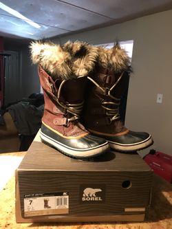 SOREL JOAN OF ARCTIC BOOTS