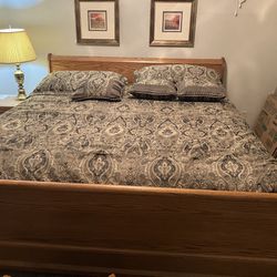 King Sleigh Bedroom Set 