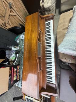 Baldwin Piano