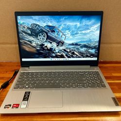 Lenovo 15” 81W1 RYZEN 3 2.6Ghz 8GB//128GB SSD AMD Radeon Graphics 2GBVRAM 1080p