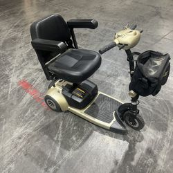 Electric Scooter With Brand New Battery 