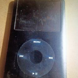 APPLE INC APPLE CLASSIC  2006.  A1136. 4TH GENERATION  MODEL NO. 2065. PORTABLE MEDIA PLAYER BLACK 80 GB