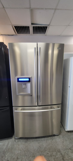 Kenmore French Door Fridge – Stainless, Ice/Water Dispenser