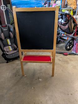 Kids chalkboard and whiteboard easel