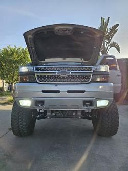 HiD an LED headlights