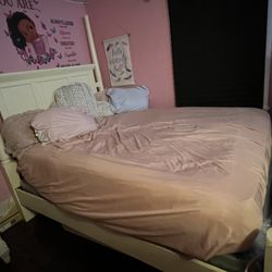 Pottery Barn Bedroom Set
