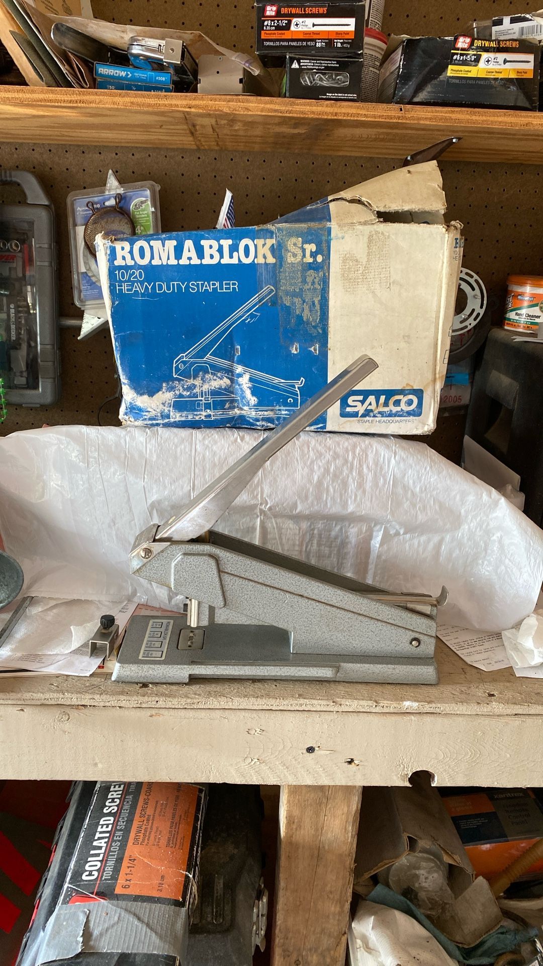Romabok Sr 10/20 heavy duty stapler 