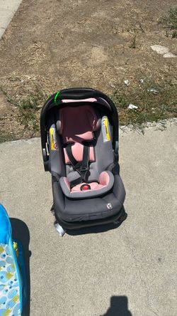 BabyTrend car seat and base