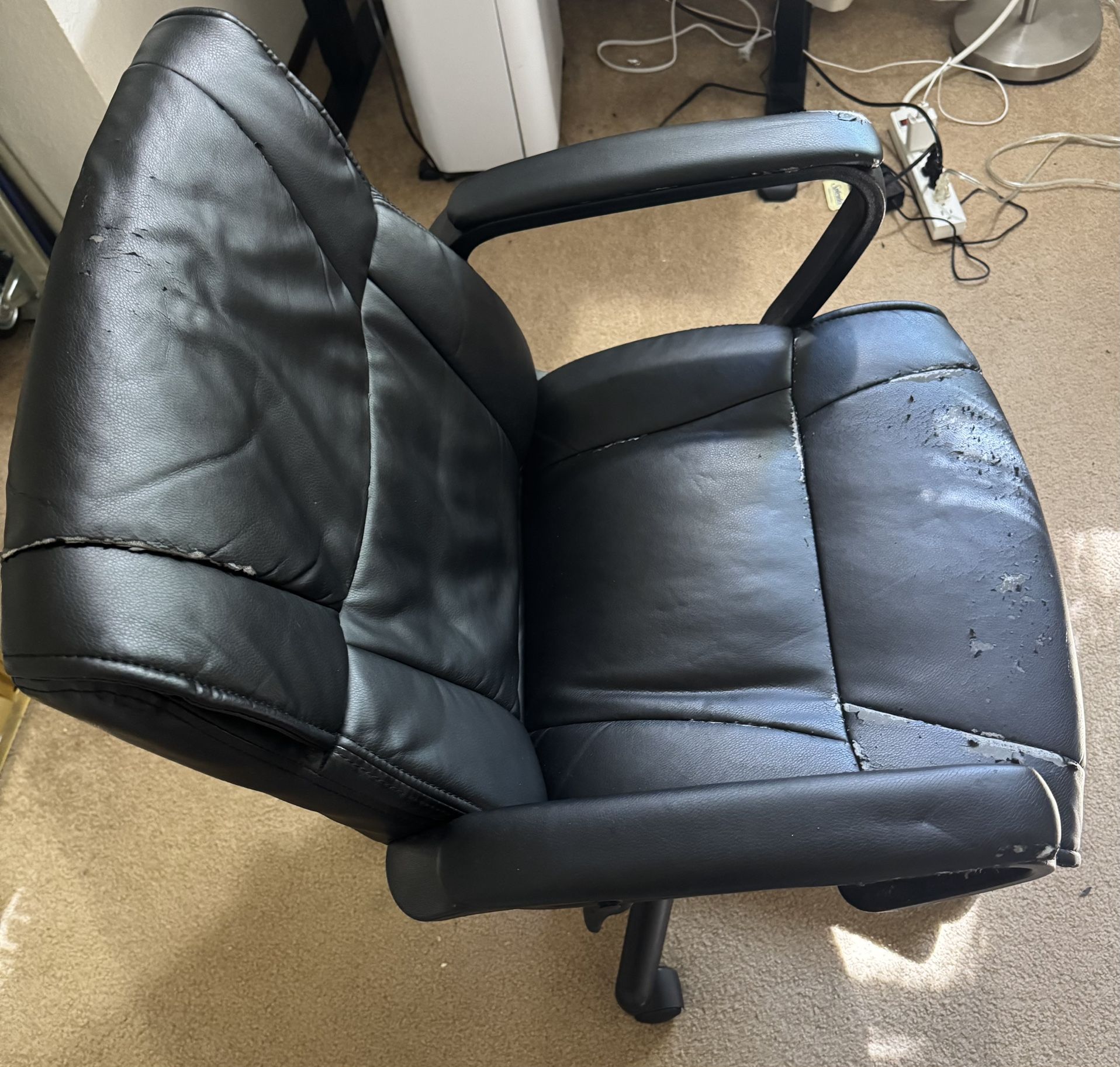 Used Office/ Gaming Chair