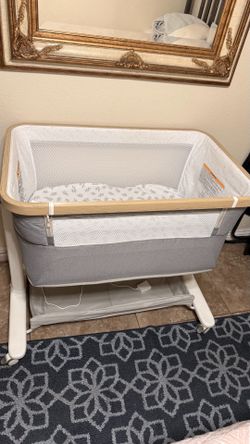 Electric Baby Bassinet / Cuna Moises