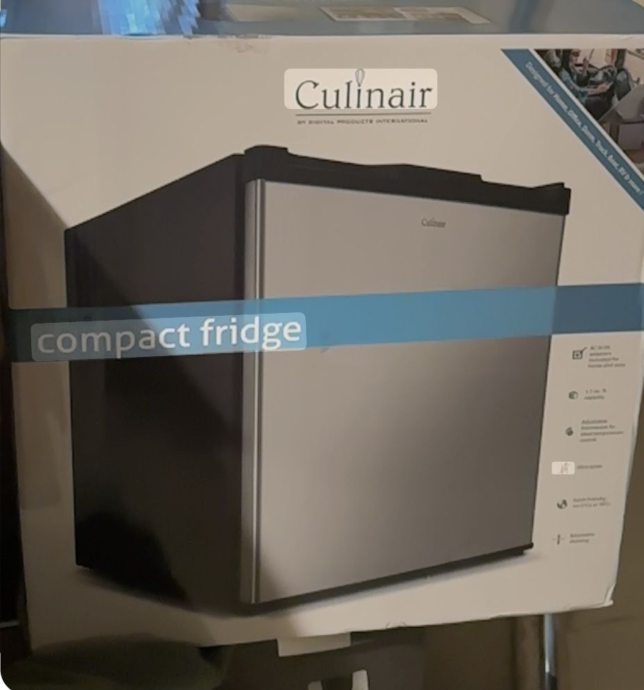 Mini Fridge