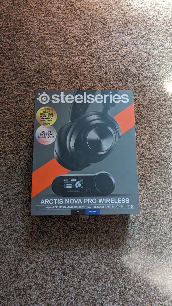 Arctis Nova Pro Wireless  Headset PS5 / PC