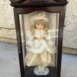 1999 camellia garden collection antique doll
