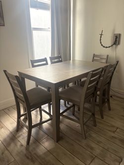 Dining Room Table Set