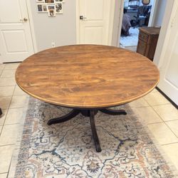 Wooden Dinning Table🔺Made In USA🔺