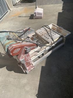 Máquina para Ceramica t tale trabaja muy bien