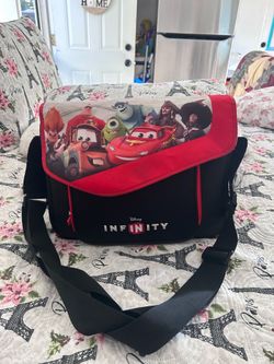 Disney Infinity Video game Bundle w/ Figures, Base & Messenger Bag