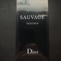 Sauvage Eau De Perfum 