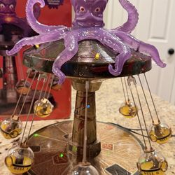 Lemax Spooky Town~ OCTO Swing