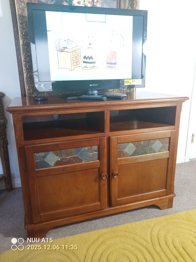 Clean Wooden TV Cabinet W/ 2 Working Drawers & Stone Detail 42"Wx20"Dx32"H