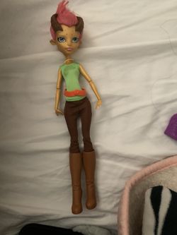 Monster high dolls