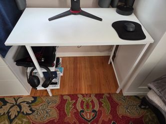 White Computer/Study Desk with 2 Small Shelves