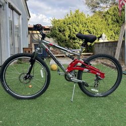 Schwinn Mountain Bike 