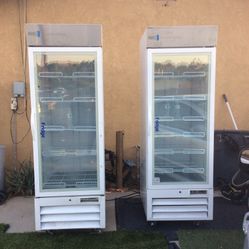 Fridge 200$each 