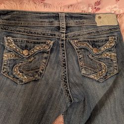 SILVER Jeans SUKI FLAP 17" Bootcut 29x31 Medium Distressed