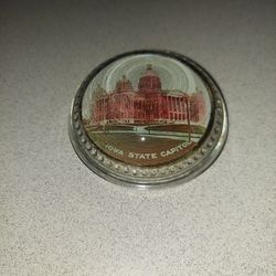 DOMED GLASS PAPERWEIGHT OF IOWA STATE CAPITOL BUILDING 