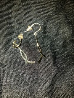 new silver earring