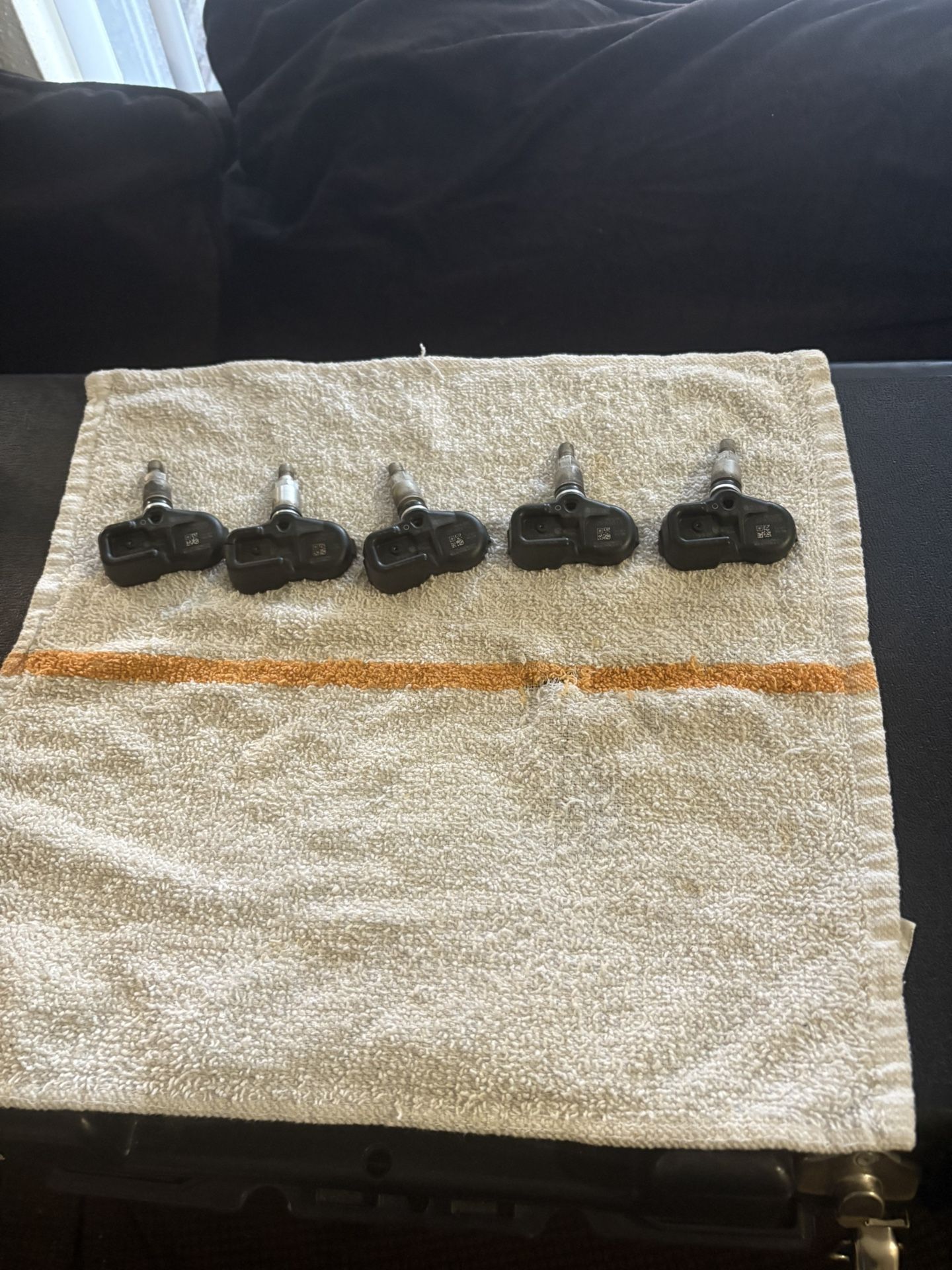 5 Semsores Para Llantas De Tacoma 2019 En 100 Dolares Por Los 5 Semsores 