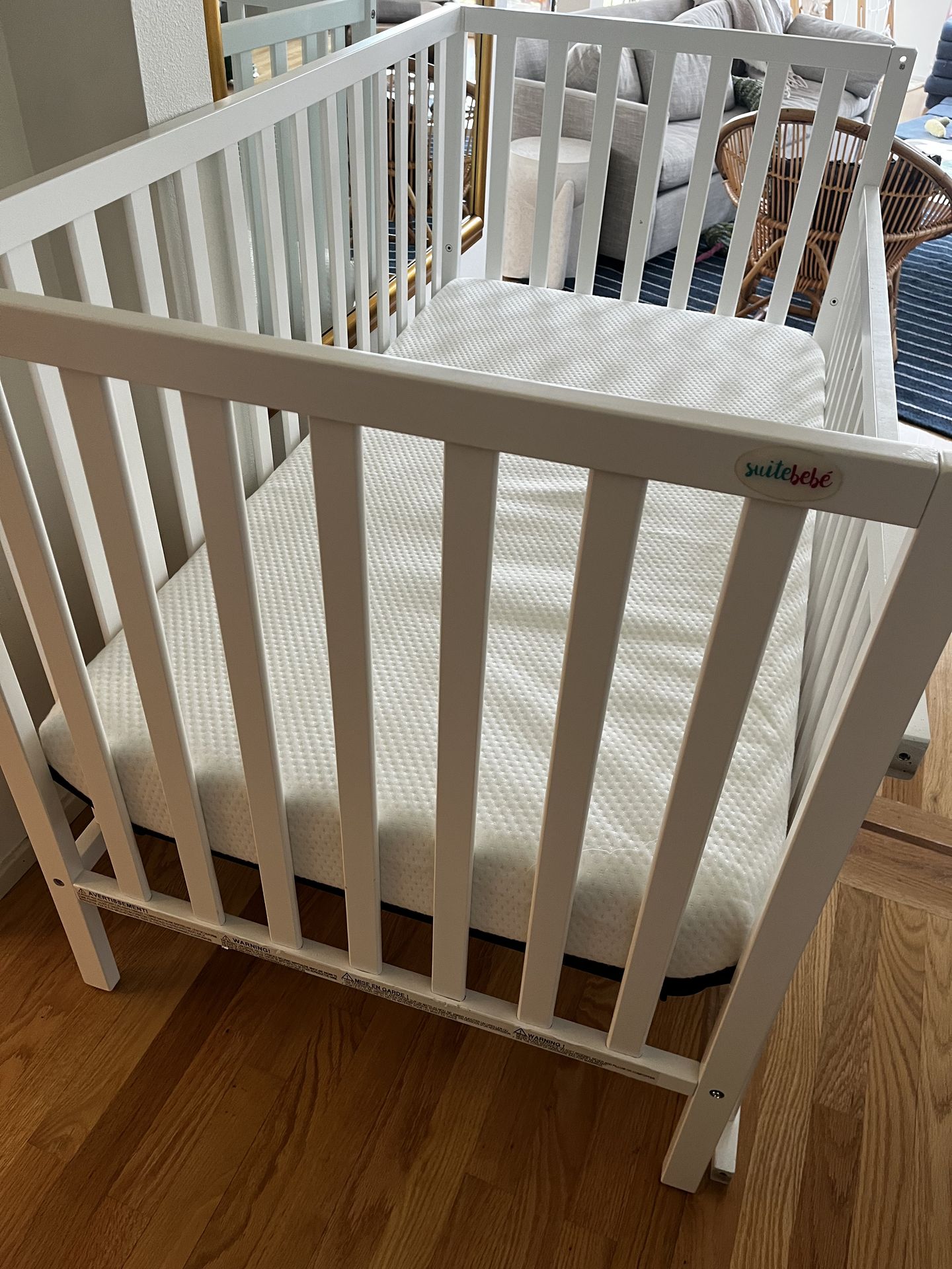 DaVinci Suite Bebe Crib