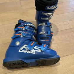 Kids Lange Ski Boots 225 (4.5 Shoe Size)