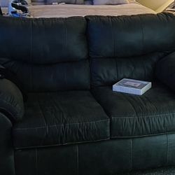 Loveseat 