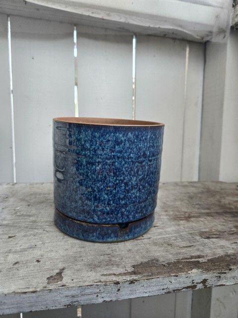 Ceramic Pot (Small/Med)