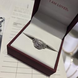 Size 4.5 Wedding Ring With Band
