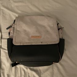 Petunia Pickle Bottom