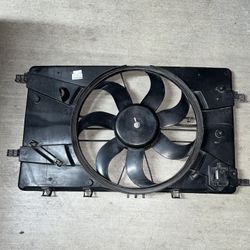2012-2017 BUICK VERANO RADIATOR COOLING FAN SHROUD MOTOR