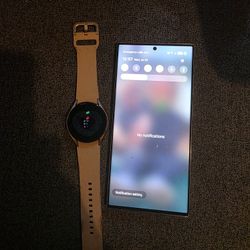 Samsung Galaxy S23 Ultra 256 GB And Samsung Galaxy Watch4