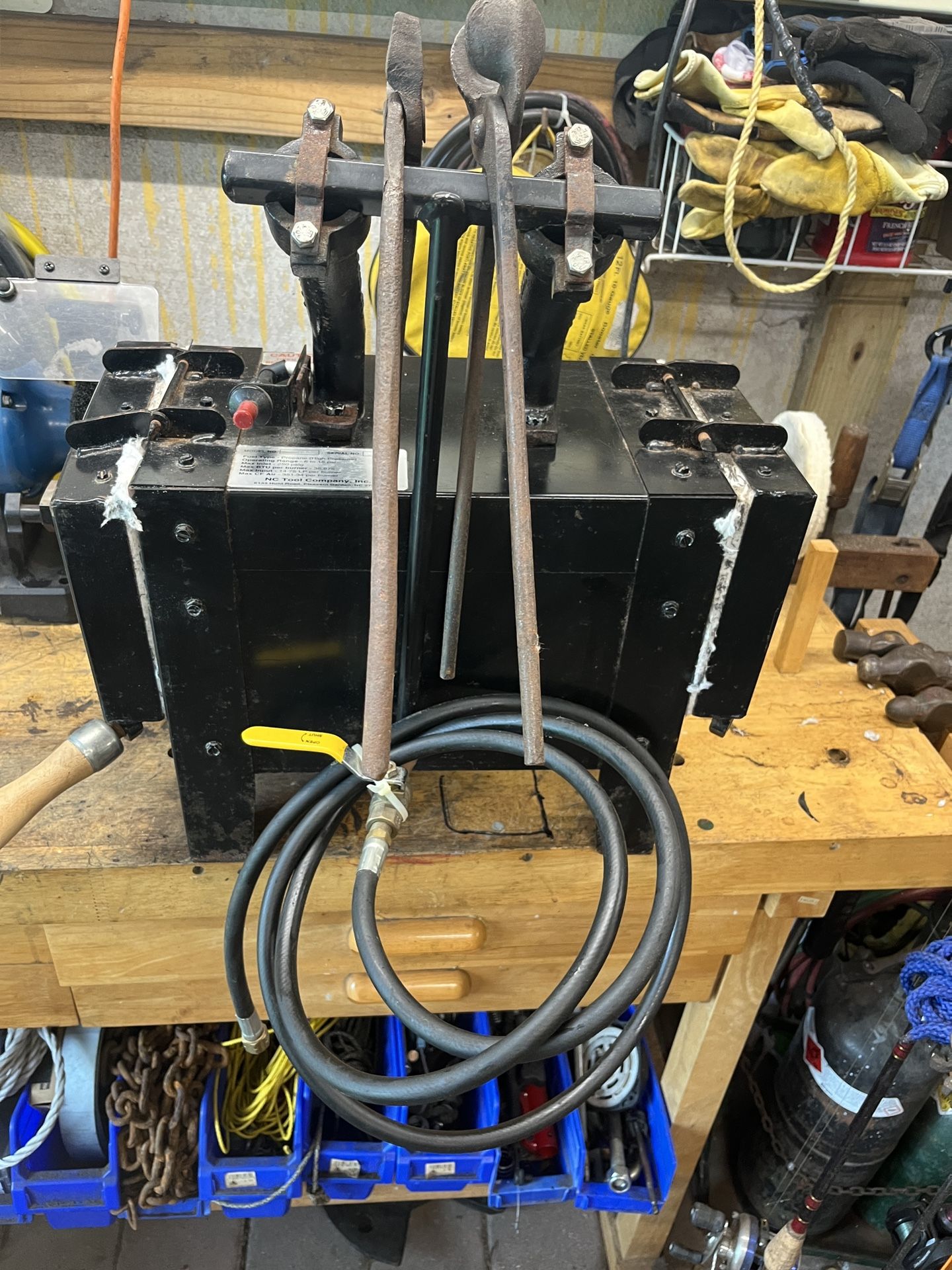 Knife Forge