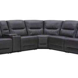 Recliner Sectional 