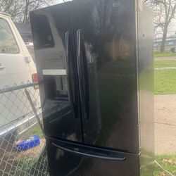Maytag Refrigerator w/French Doors
