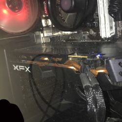 RX 580 8GB, NZXT Case, Ryzen 3 2200g 
