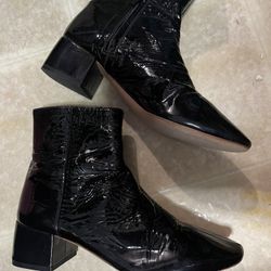 LOEFFLER RANDALL BLACK BOOTS 