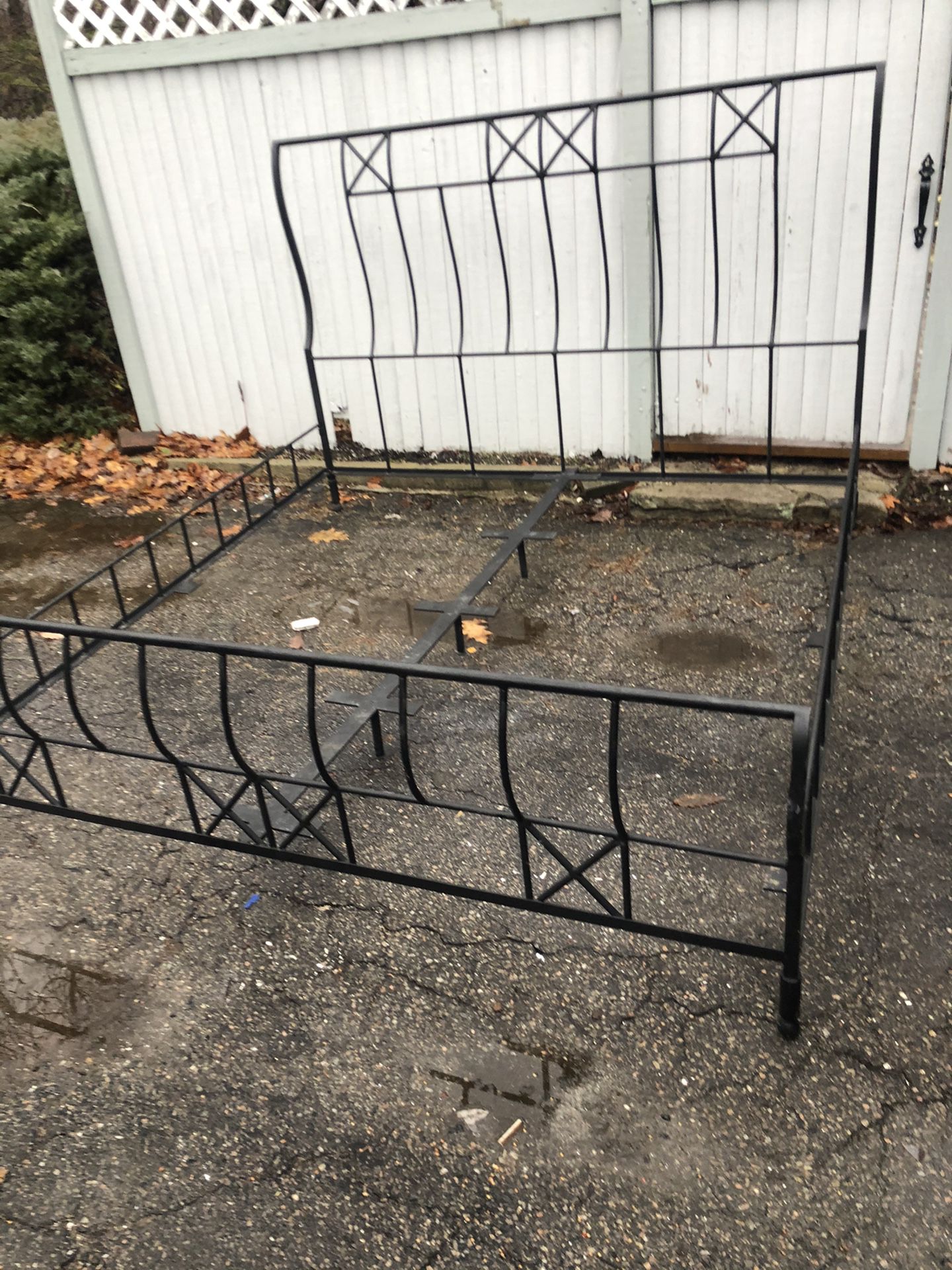 King sized iron bed frame