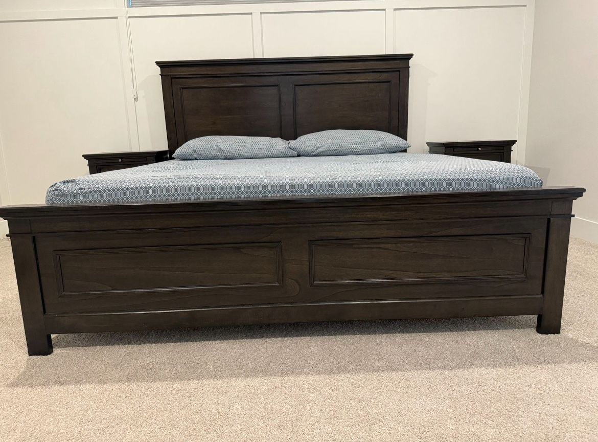 Ashley King Size Bed Frame And Mattress