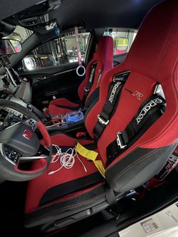 type r 2020 seats