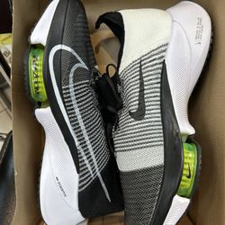 New Nike Air Zoom Next% Flyknit Size 11.5